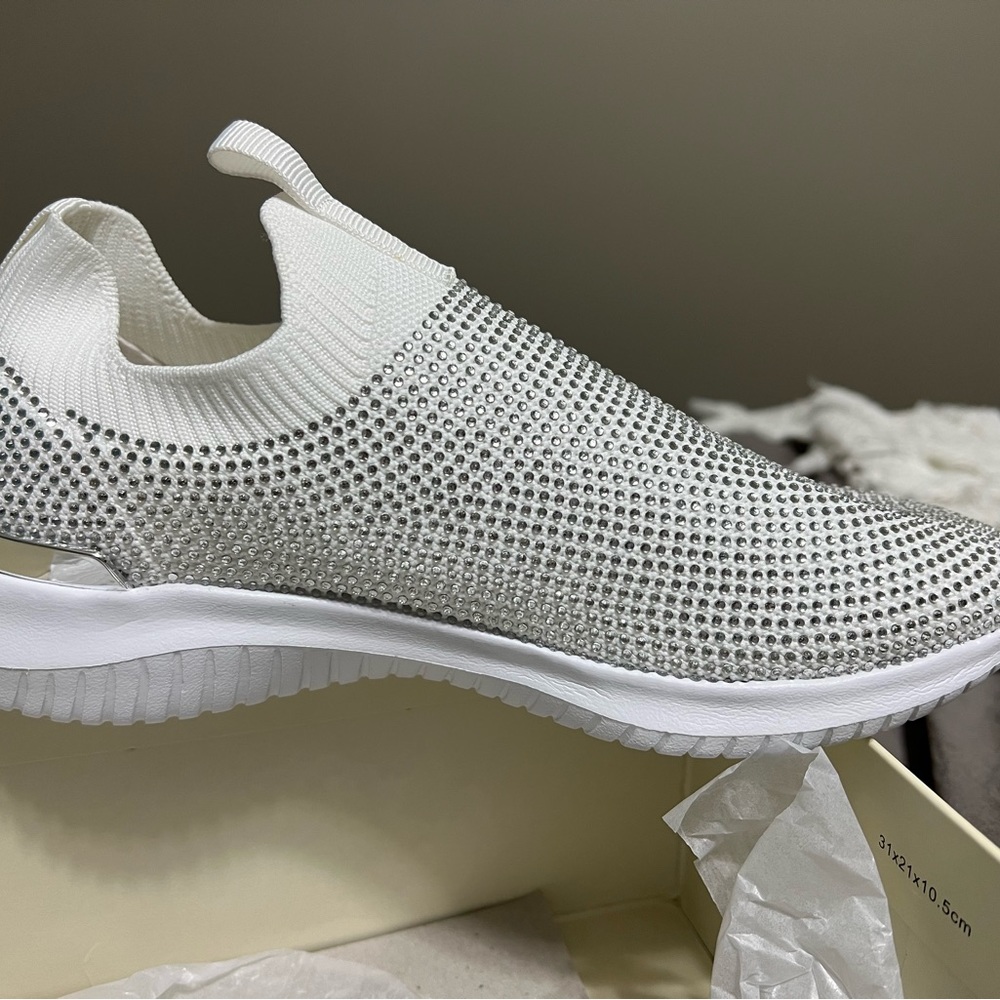 Anne Klein NEW SLIPON SNEAKERS
